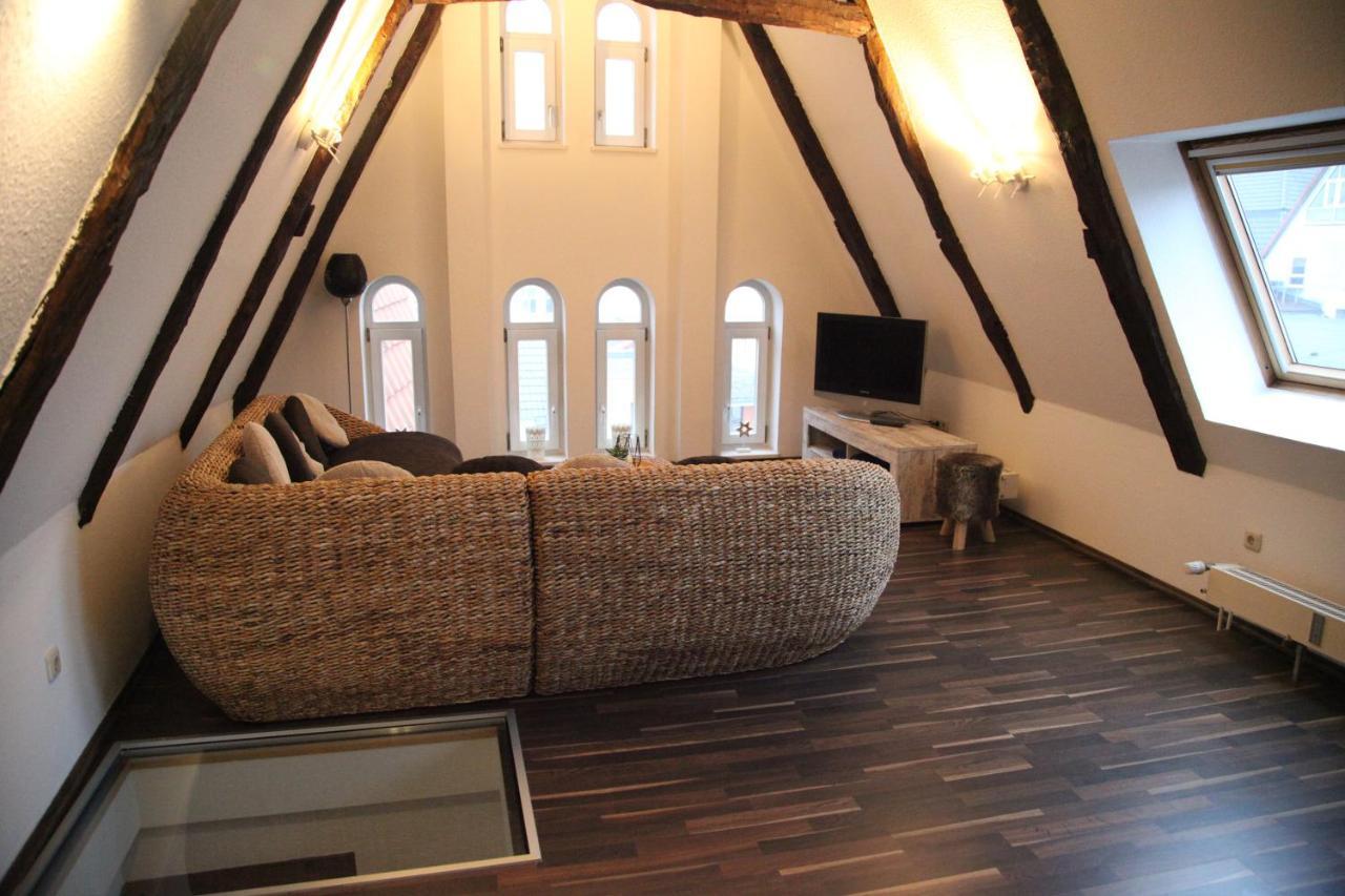Wunderschoene Dachgeschoss - Maisonette Rostock Exterior foto